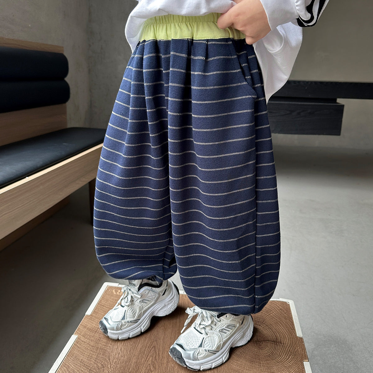Style Casual Boys Lantern Pants Drawstring Hem Sweatpants