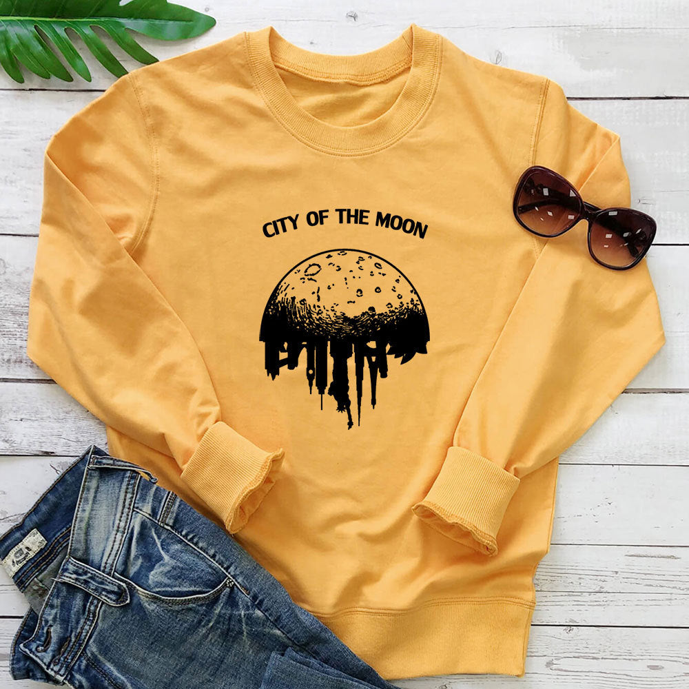 Moon print round neck long sleeved sweatshirt